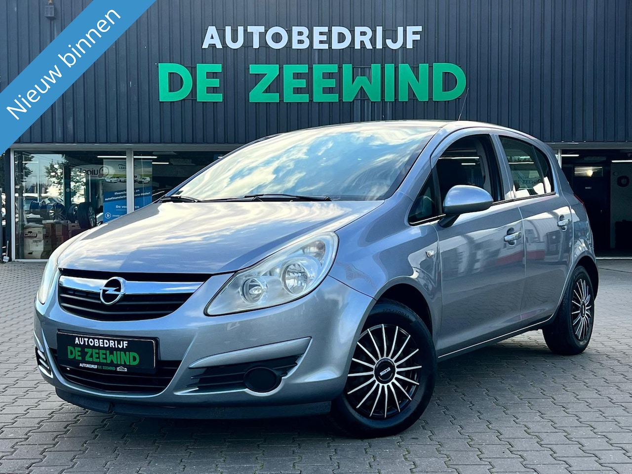 Opel Corsa - 1.0-12V Essentia|airco|Cruis controle|Rijklaar - AutoWereld.nl