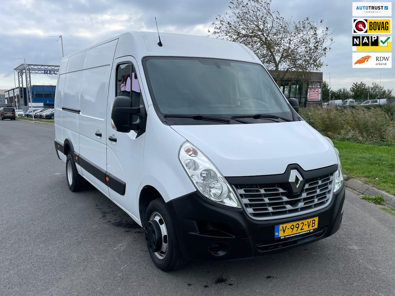 Renault Master - T35 2.3 dCi L3H3 DL Energy T35 2.3 dCi L3H3 DL Energy, 1E EIG, NAP! - AutoWereld.nl