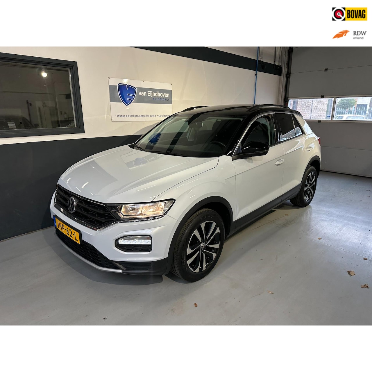 Volkswagen T-Roc - 1.0 TSI Style Pano|Carplay|ACC - AutoWereld.nl
