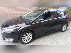 Ford Focus Wagon - 1.0 Titanium Edition (ZEER MOOI/TREKHAAK)