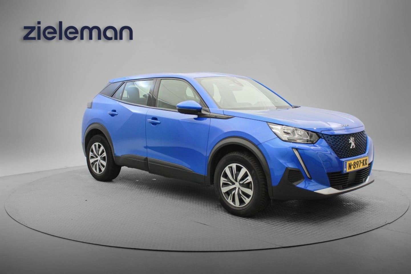Peugeot e-2008 - Active 50 kWh - Carplay, Navi, Cruise - AutoWereld.nl
