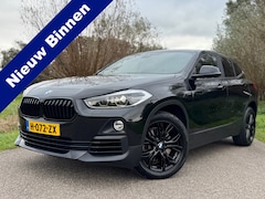BMW X2 - SDrive20i High Executive Edition / 190PK / Automaat / Navigatie / Dual zone Climate / Stoe