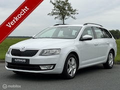 Skoda Octavia Combi - 1.0 TSI Business | TREKHAAK |