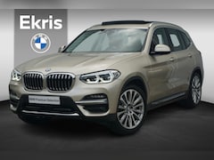 BMW X3 - xDrive30i Luxury Line | Trekhaak / Panoramadak / Head-up / HIFI / Elektrische Stoelen met