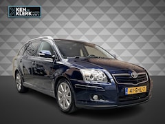 Toyota Avensis Wagon - 2.4 VVTi Luna Business Automaat NAP