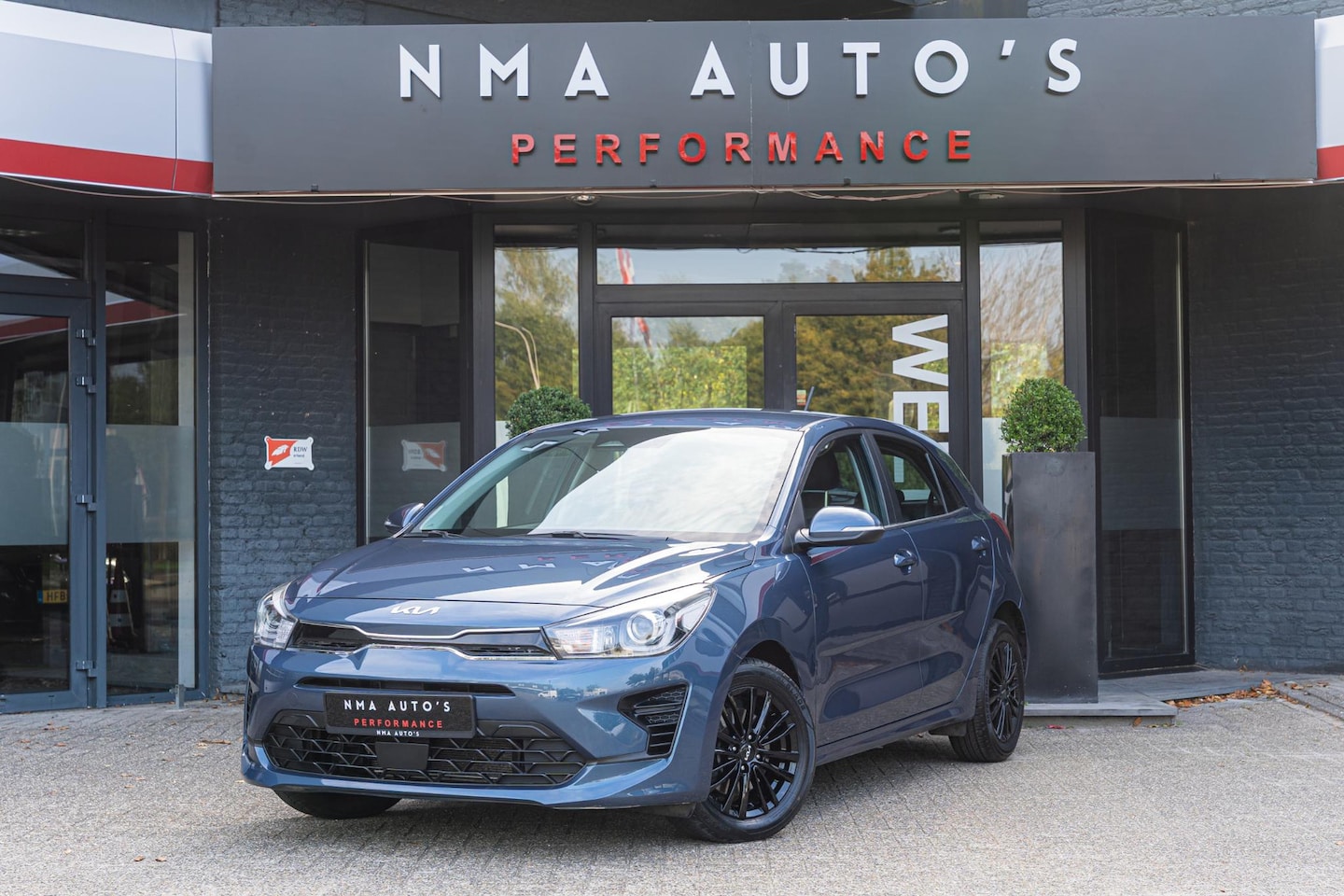 Kia Rio - 1.2 TURBO UNIEK | STUURVERWARMING | CARPLAY | STOELVERWARMING | GARANTIE - AutoWereld.nl
