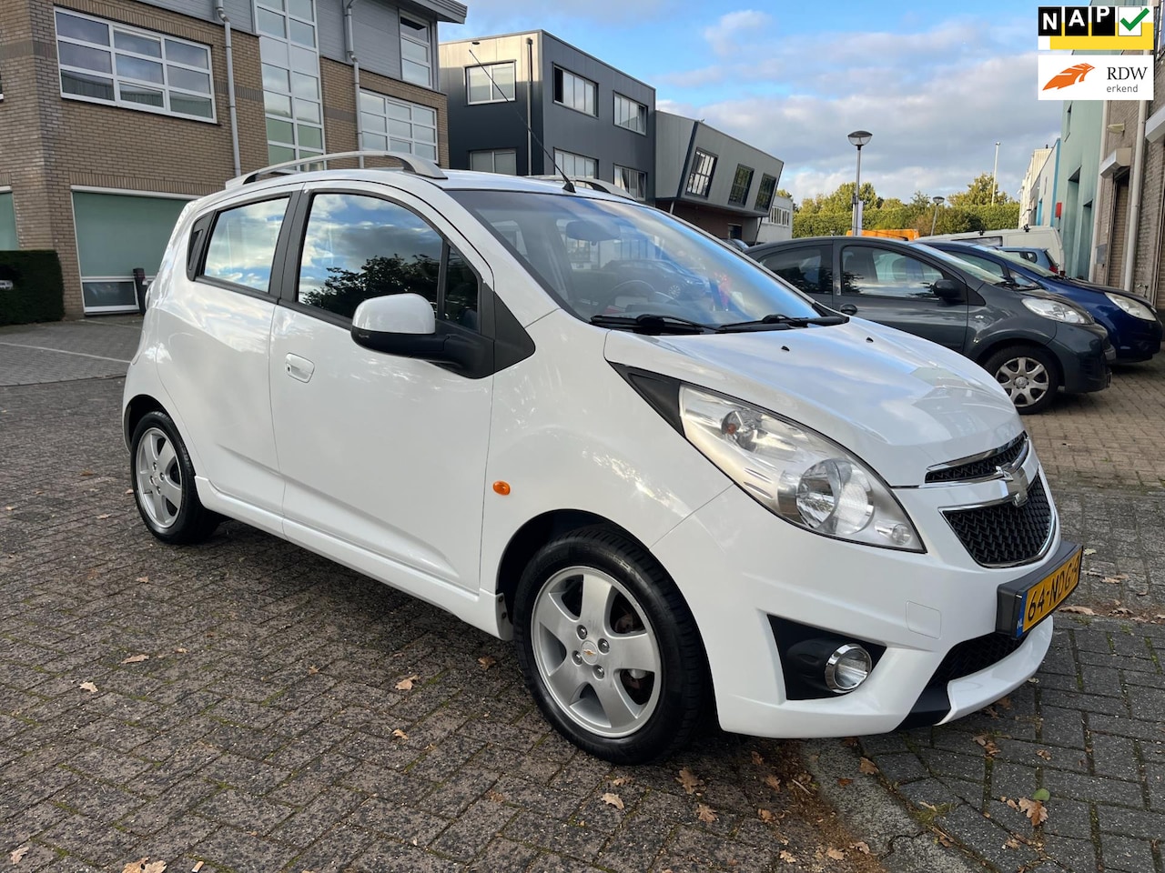 Chevrolet Spark - 1.2 16V LT zeer mooi. km. 74510.NAP - AutoWereld.nl