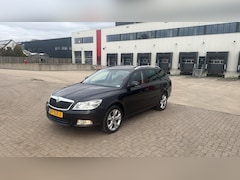 Skoda Octavia Combi - 1.2 TSI Elegance Business Line CLIMA LEER ZWART 2011