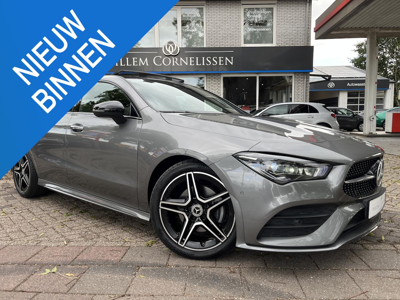Mercedes-Benz CLA-klasse Shooting Brake - 180 d Business Solution AMG Pano Elc Stoel Sfeerve - AutoWereld.nl