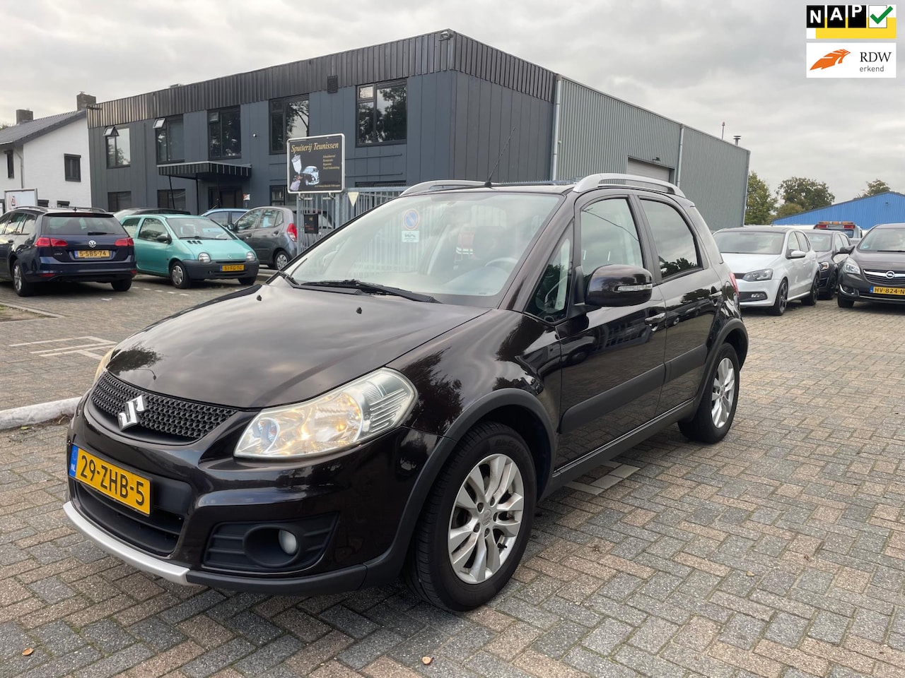 Suzuki SX4 - 1.6 Executive Keyless - Stoelverwarming - AutoWereld.nl