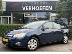 Opel Astra Sports Tourer - 1.4 Business Edition - NAVI - CRUISE / CLIMATE CONTR - ISOFIX - NAP - ORG NL