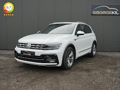Volkswagen Tiguan - 1.4 TSI R-Line Dealeronderh. / 1e eig. / Orig. NL / Panoramadak / Elektr. Trekhaak / Camer