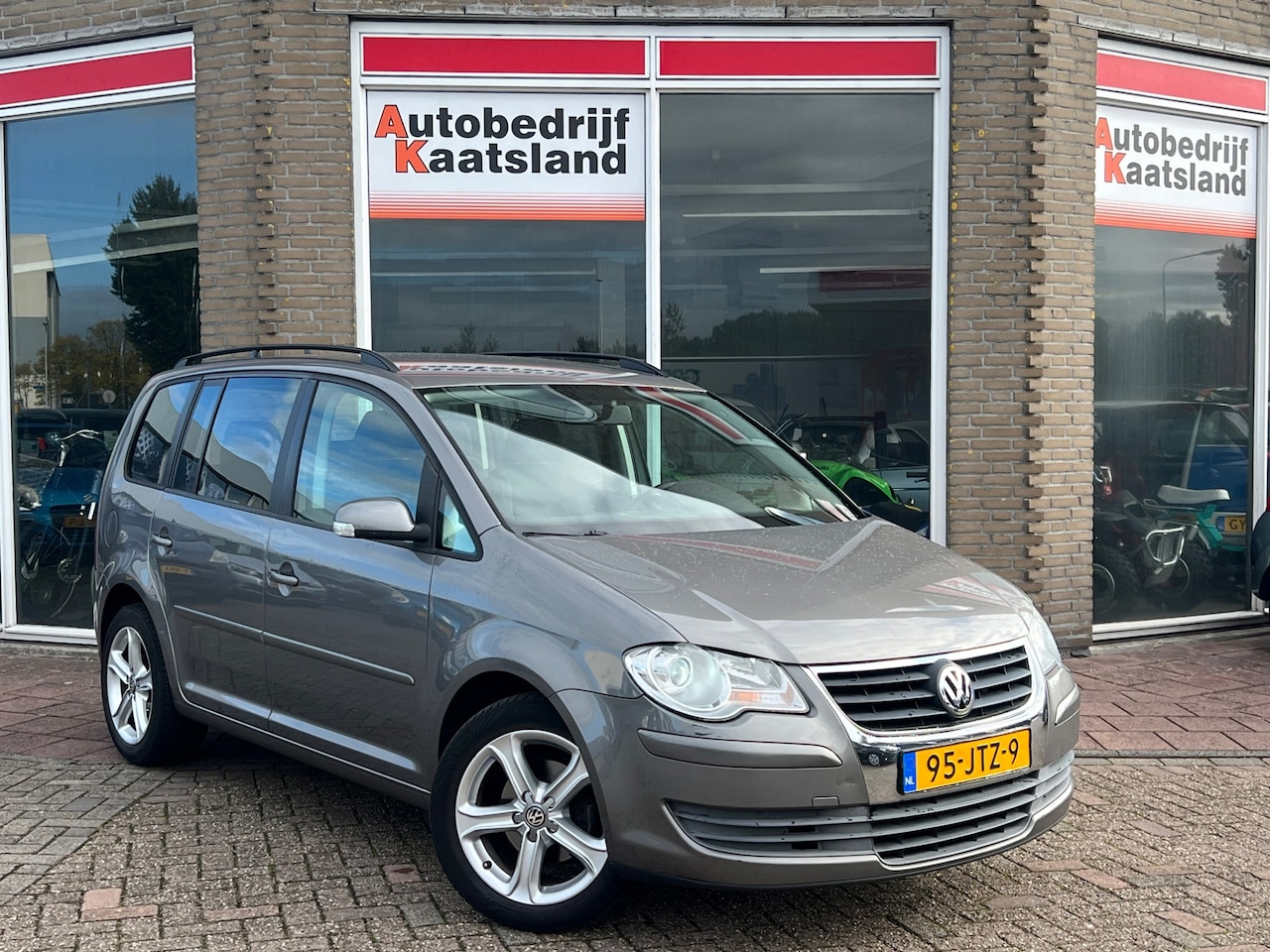 Volkswagen Touran - 1.4 TSI Comfortline - Clima - Cruise - - AutoWereld.nl