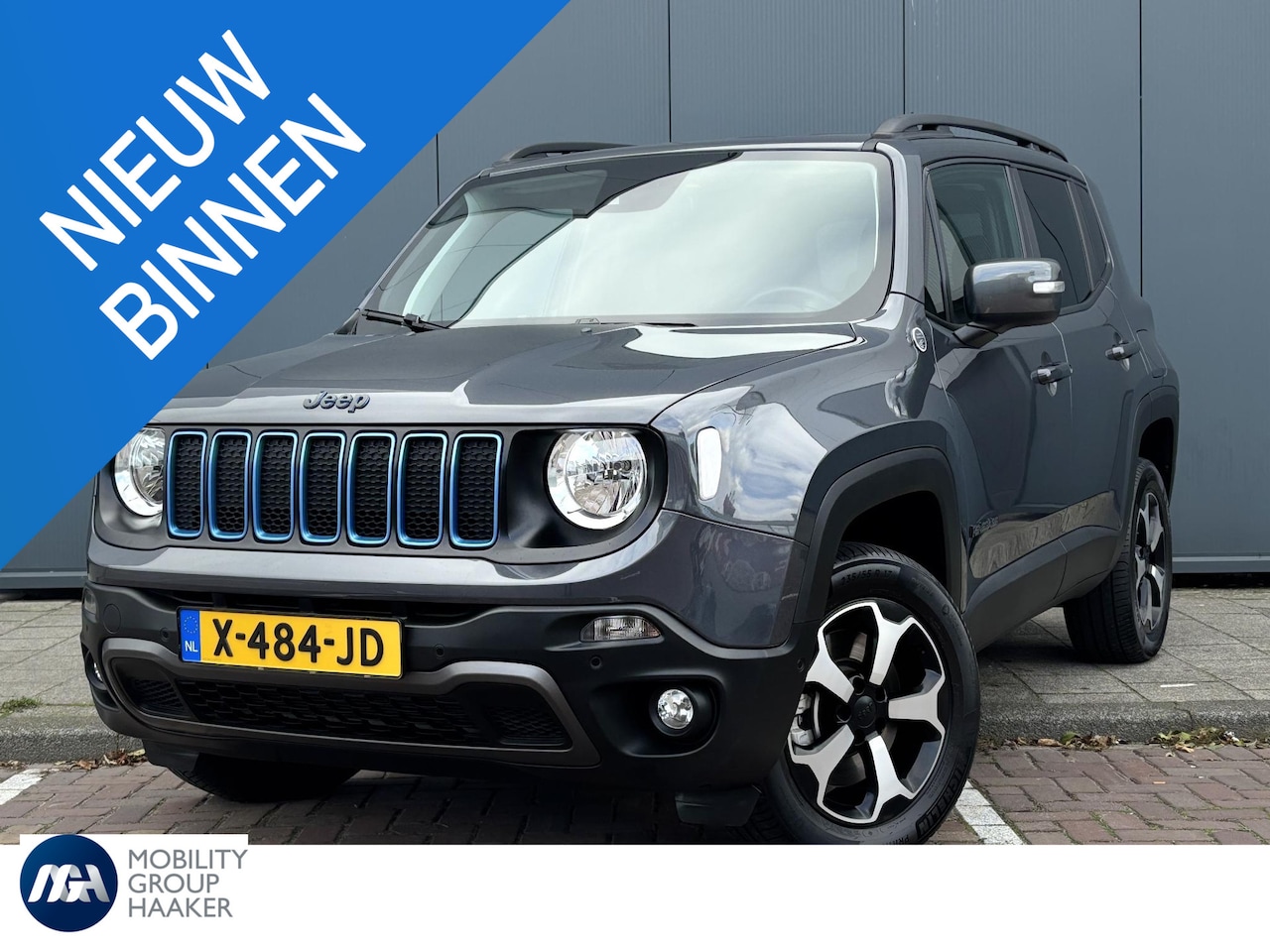 Jeep Renegade - 4xe 240 Plug-in Hybrid Electric S Trailhawk I Achteruitrij camera I Navigatie I Apple carp - AutoWereld.nl