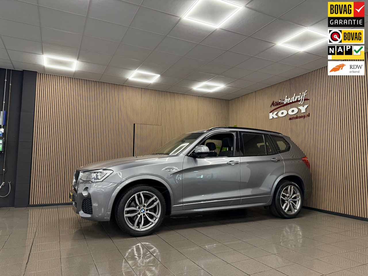 BMW X3 - SDrive20i M-Sport Centennial High Executive * 1e Eig / Panoramadak / Xenon / Leder / NL Au - AutoWereld.nl