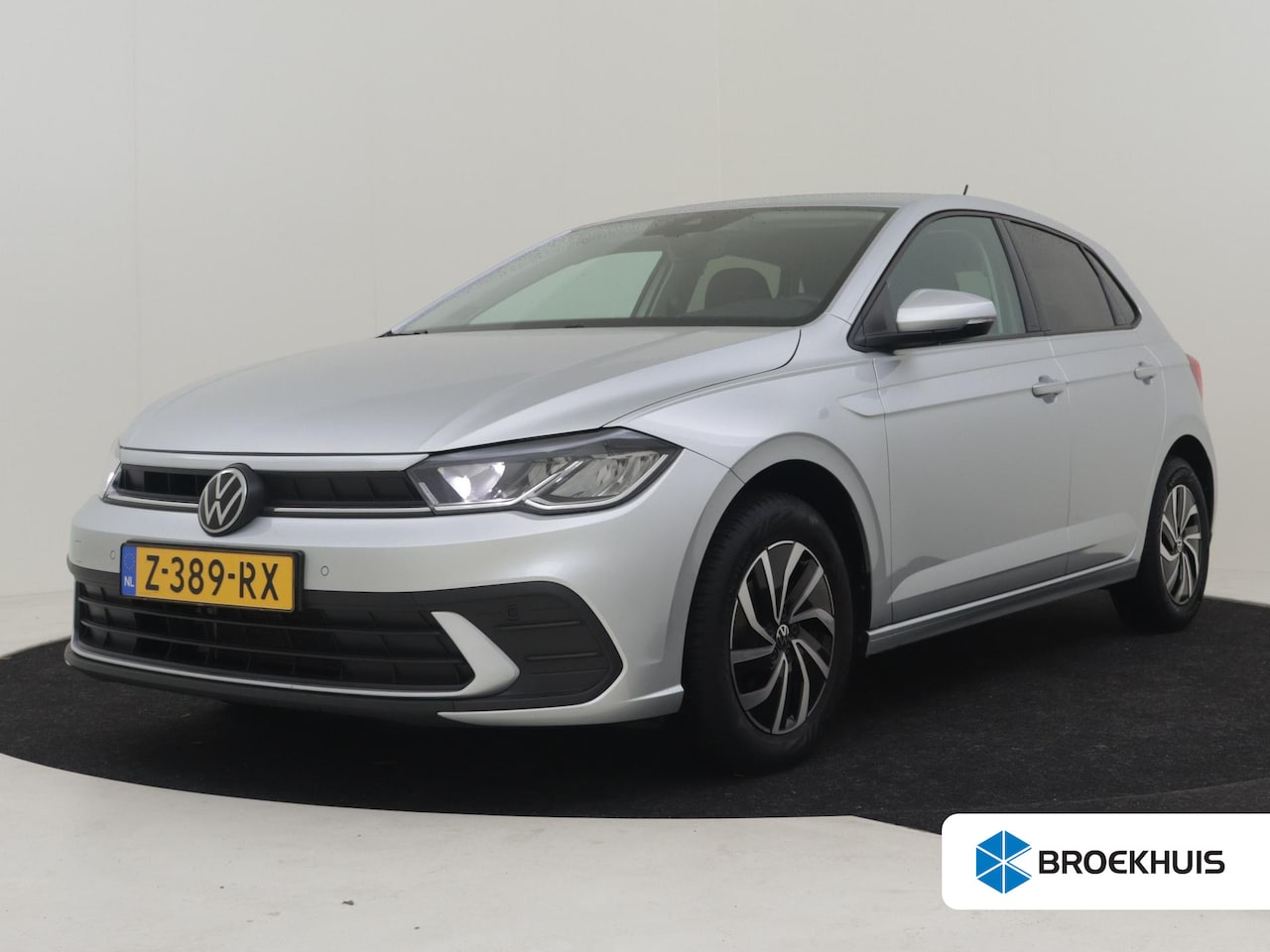 Volkswagen Polo - 1.0 TSI Edition 96pk | Camera achter | Adaptief cruise control | Navigatie via app connect - AutoWereld.nl
