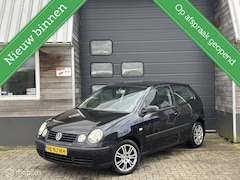 Volkswagen Polo - 1.4-16V Comfortline