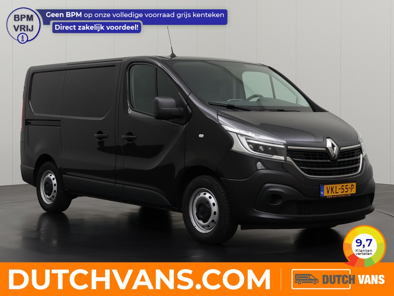 Renault Trafic - 2.0DCi 120PK Black Edition | Led | Navigatie | Airco | 3-Persoons | Betimmering | Trekhaak - AutoWereld.nl
