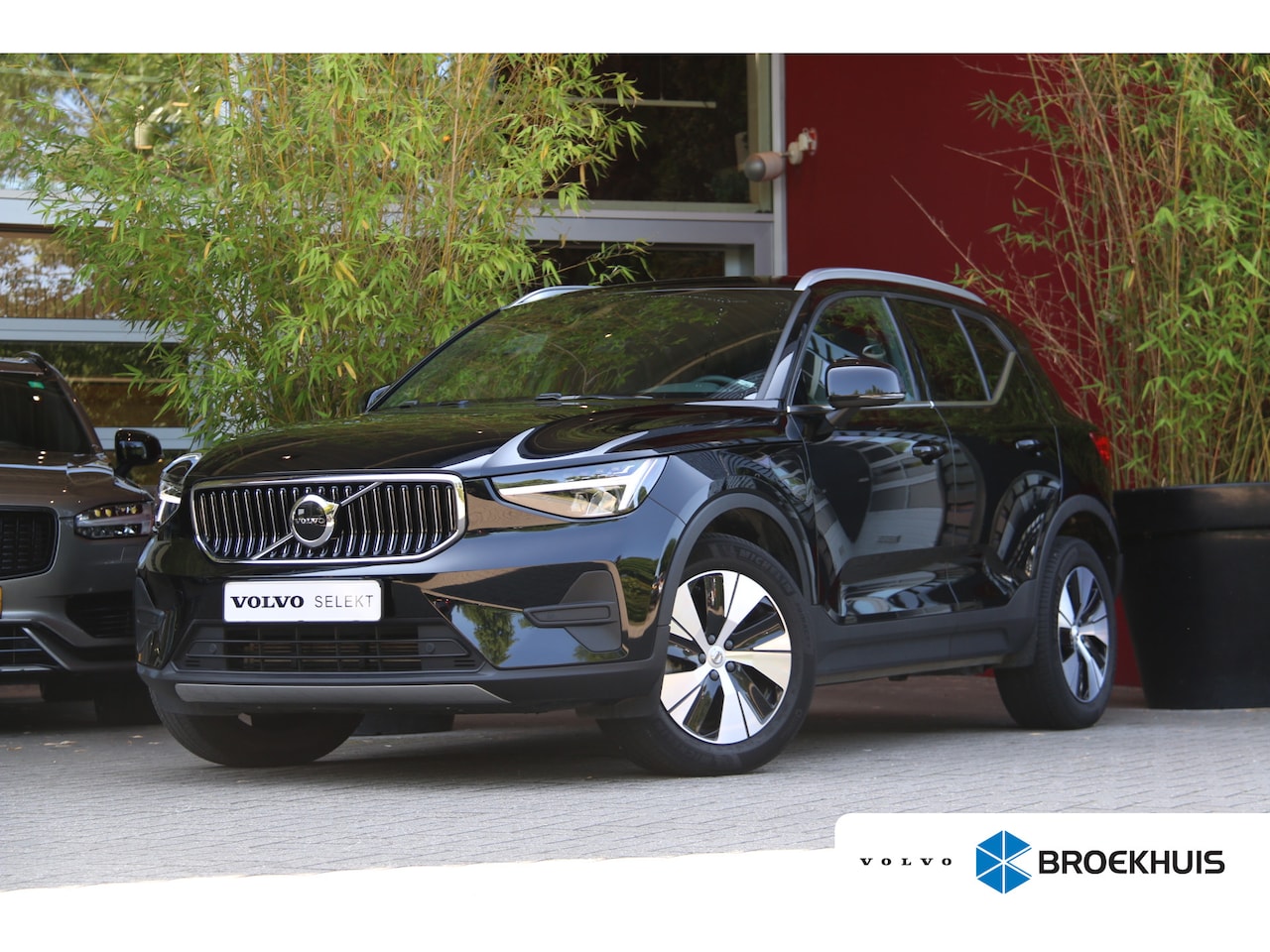 Volvo XC40 - 1.5 T4 Recharge Inscription Expression | Camera | Keyless | CarPlay | 18" Velgen - AutoWereld.nl