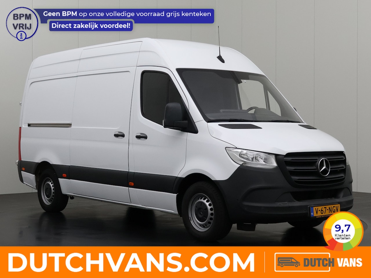 Mercedes-Benz Sprinter - 315CDI L2H2 | Multimedia | Camera | Airco | Cruise | Betimmering | 3-Persoons - AutoWereld.nl