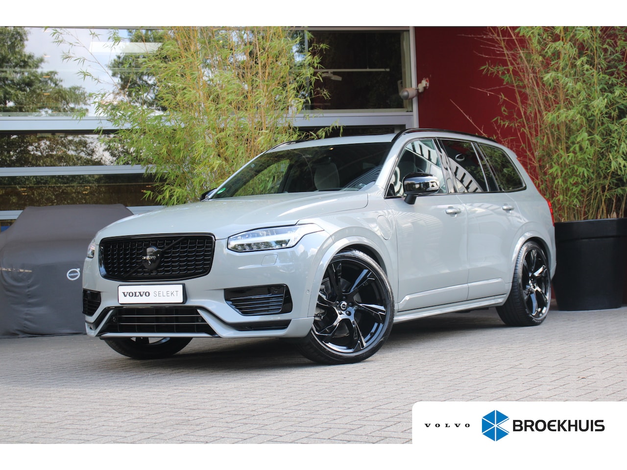 Volvo XC90 - 2.0 T8 Plug-in hybrid AWD Ultimate Dark | Black Pack | Luchtvering | Bowers&Wilkins | Pano - AutoWereld.nl