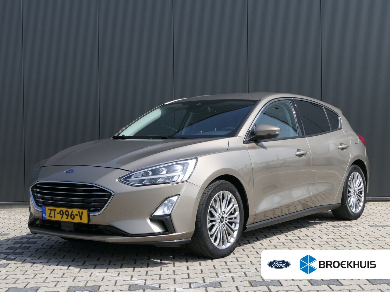 Ford Focus - 1.0 EcoBoost Titanium Winterpack | 17 Inch | B&O Audio | Navigatie | LED | Keyless | Camer - AutoWereld.nl