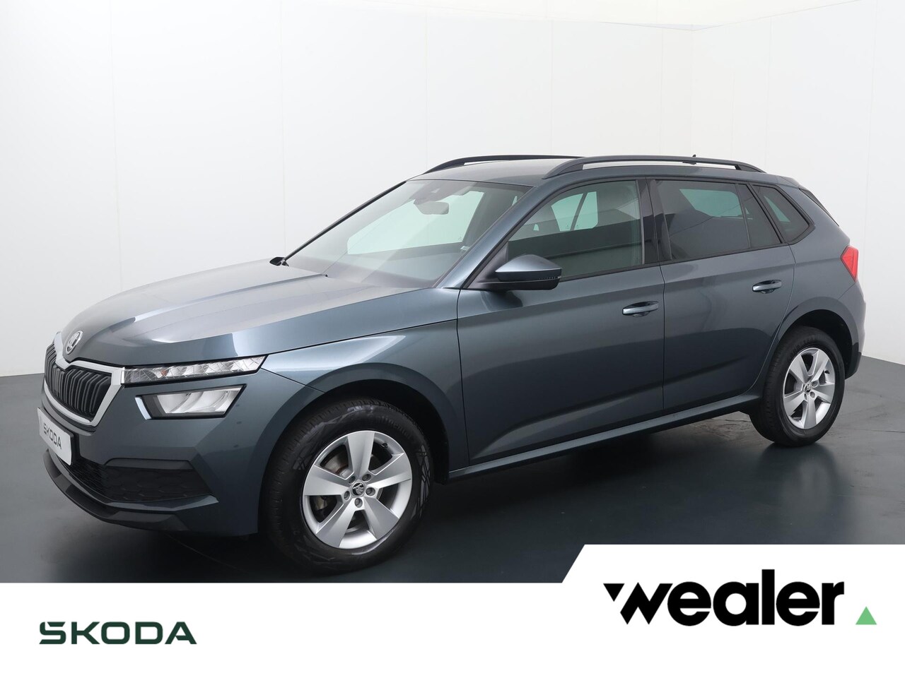 Skoda Kamiq - 1.0 TSI Sport Business | 110 PK | Verwarmde voorstoelen | Climate control | LED verlichtin - AutoWereld.nl