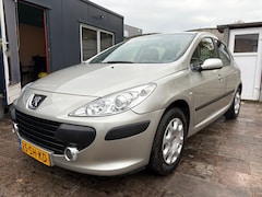 Peugeot 307 - 1.6-16V XT