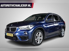 BMW X1 - SDrive18i High Executive AUTOMAAT | TREKHAAK | LEDER