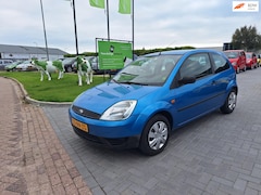 Ford Fiesta - 1.25-16V Centennial / Frisse auto / APK oktober 2026