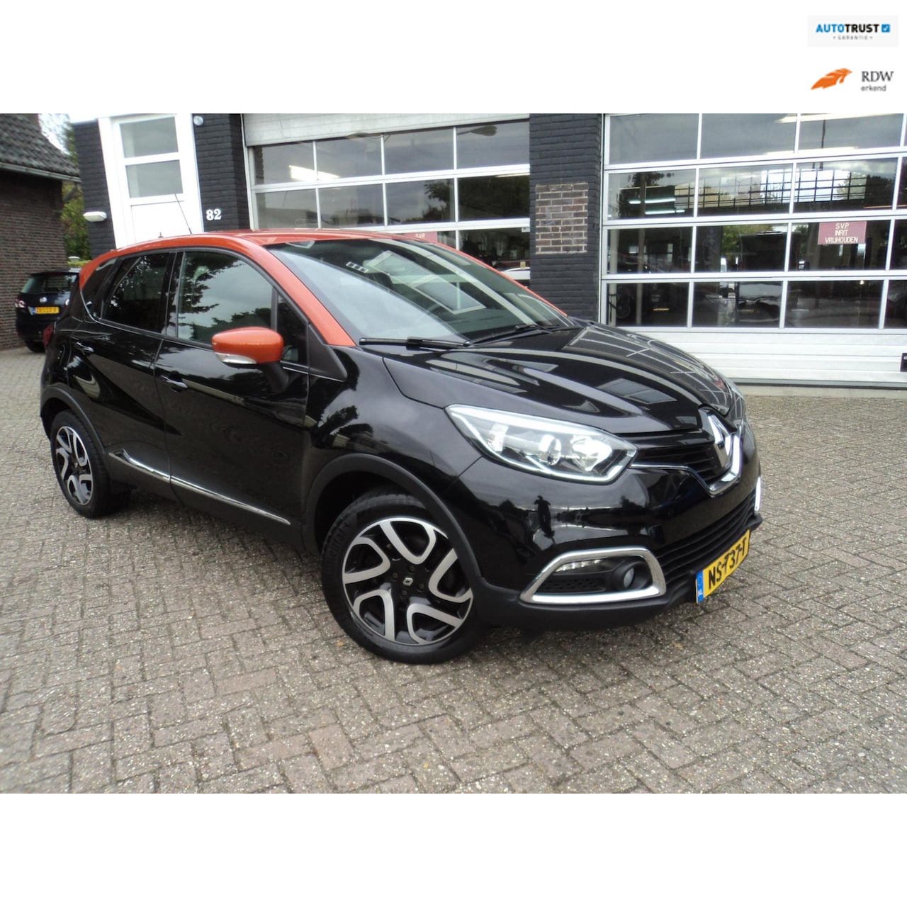 Renault Captur - 1.2 TCe Dynamique Cruise Camera Trekhaak - AutoWereld.nl