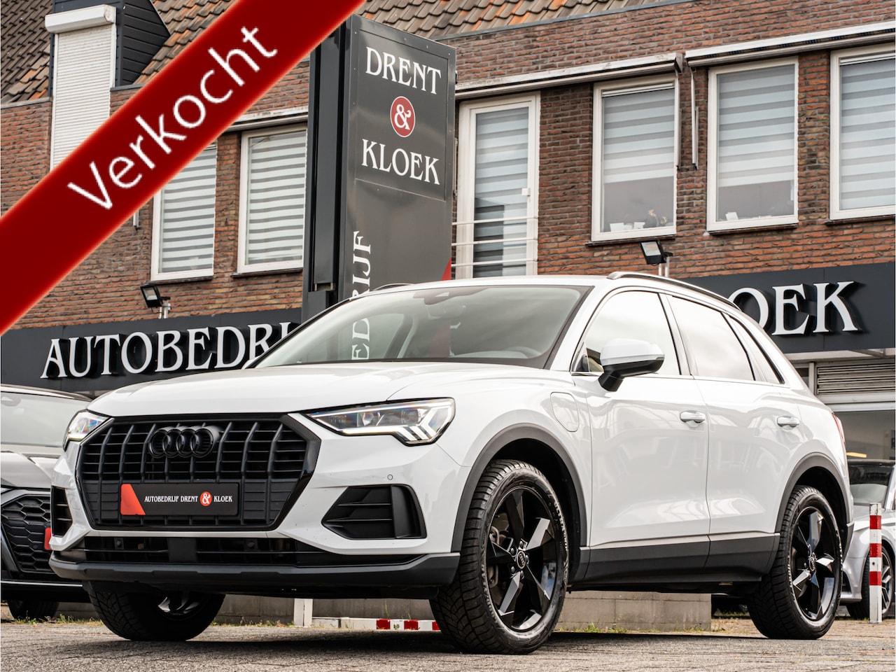 Audi Q3 - 45 TFSI e Advanced edition 19 INCH CAMERA BLACK OPTIC PRIVACY GLASS FULL LED VIRTUAL DASH - AutoWereld.nl