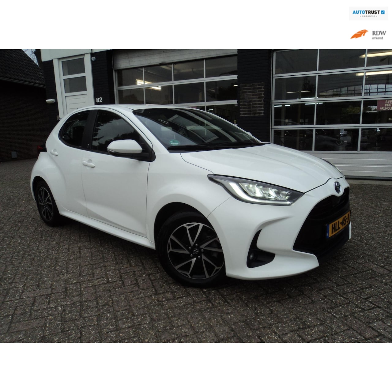 Toyota Yaris - 1.5 Hybrid Business Plus Camera Cruise - AutoWereld.nl