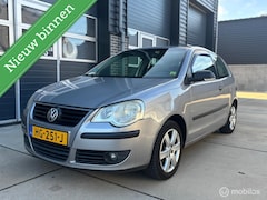 Volkswagen Polo - 1.4 GOAL LPG Airco Parkeersensoren Elec. Rm