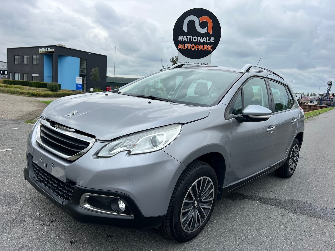 Peugeot 2008 - 1.2 PureTech Active * Airco * BELGISCHE KENTEKEN - AutoWereld.nl