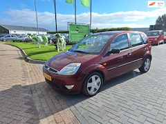 Ford Fiesta - 1.4-16V Ghia / AUTOMAAT / APK oktober 2026