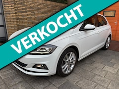 Volkswagen Polo - 1.0 TSI Comfortline Business