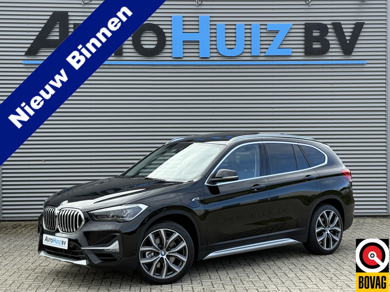 BMW X1 - xDrive25e High Executive xLine Panoramadak Elek. Stoelverstelling Lederen Bekleding LED Tr - AutoWereld.nl