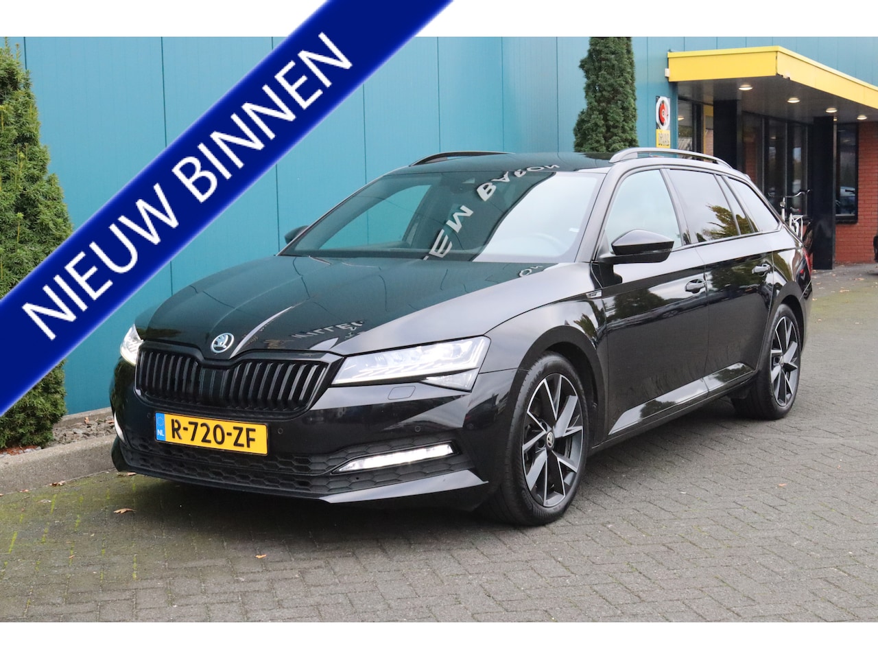 Skoda Superb Combi - 1.5 TSI ACT DSG AUT. Sportline Business CARPLAY|MEMORY|MATRIX.LED|STOEL/STUURVERW|DIGI.DAS - AutoWereld.nl