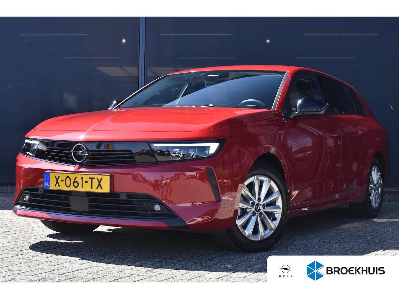 Opel Astra Sports Tourer - 1.2 Level 2 | Navigatie By App | Parkeersensoren | Cruise Control | Draadloos Apple Carpla - AutoWereld.nl