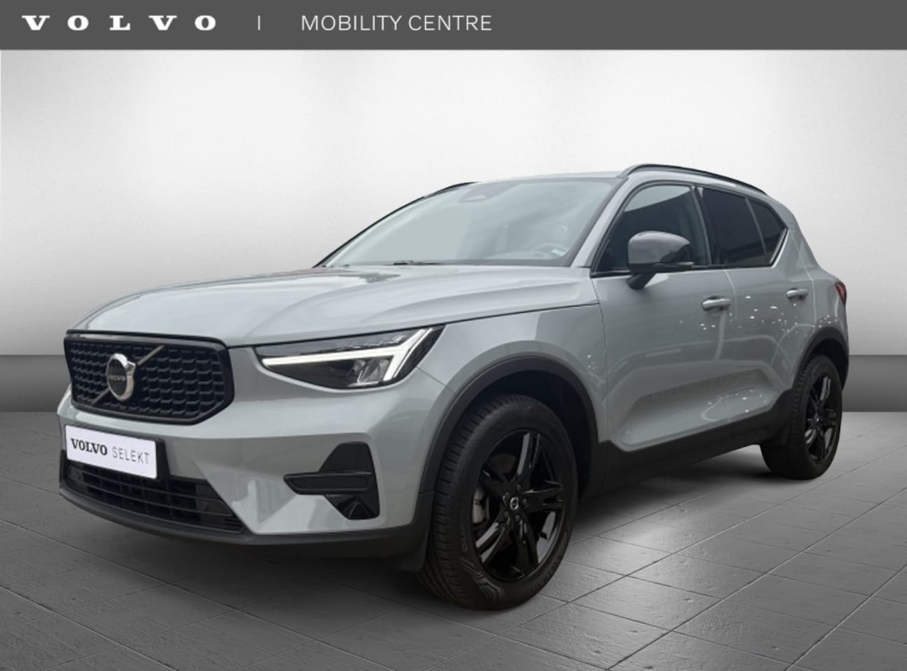 Volvo XC40 - B4 Plus Dark | Black Pack | Trekhaak | H&K Audio - AutoWereld.nl