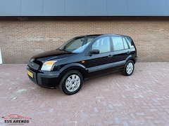 Ford Fusion - 1.4-16V Champion|Cruise|Airco|TREKHAAK|NWE APK|