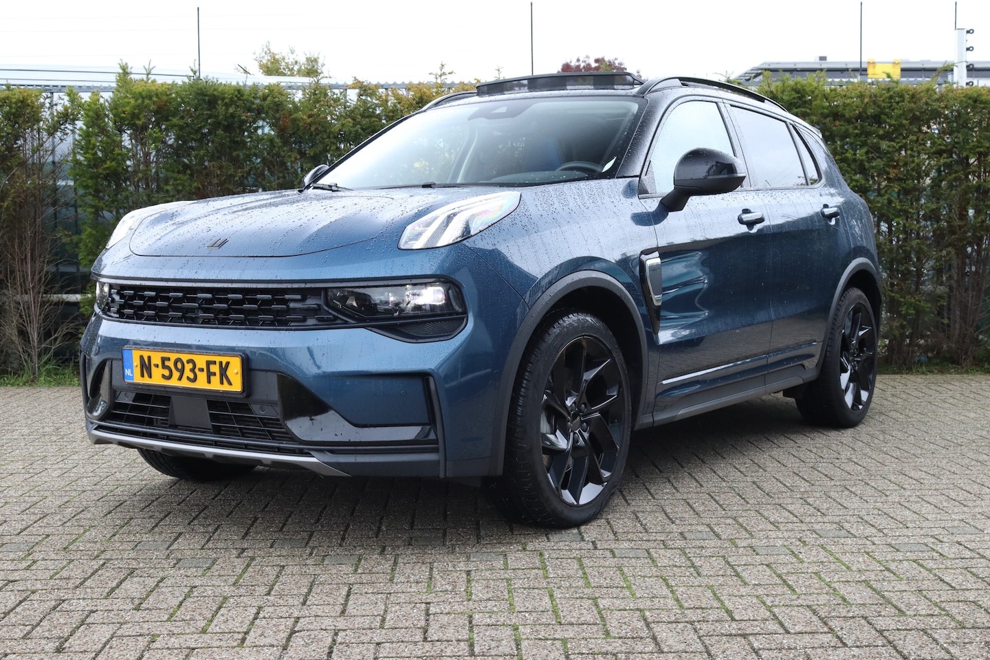 Lynk & Co 01 - 1.5 LED | Pano | Carplay | Camera | Geheugen | Trekhaak | Climate | Stoelverwarming | PDC - AutoWereld.nl