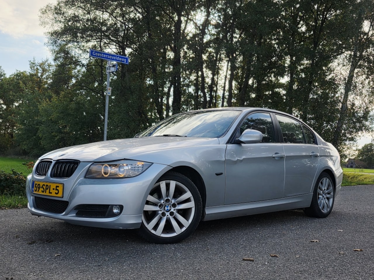BMW 3-serie - 318i Corp.L.Lux Line - AutoWereld.nl