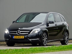 Mercedes-Benz B-klasse - 200 SPORT /// AUT - LED - 1e Eigenaar
