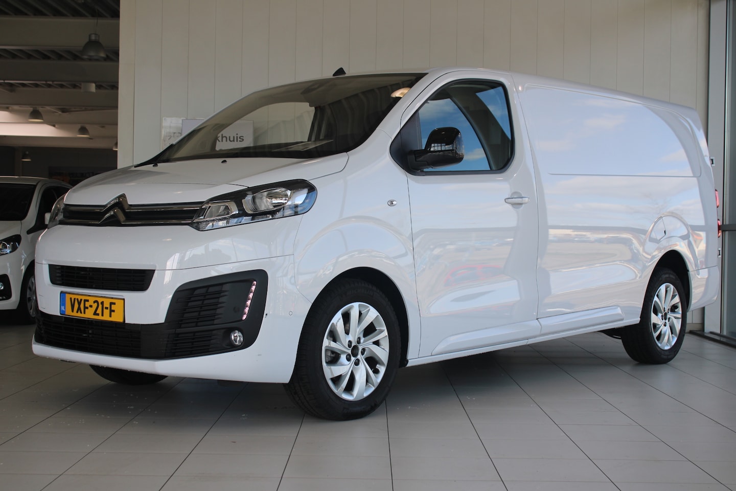 Citroën Jumpy - Citroën 1.5 BlueHDI 100-PK L3 | Achteruitrijcamera | Achteruitrijcamera | Airco (automatis - AutoWereld.nl