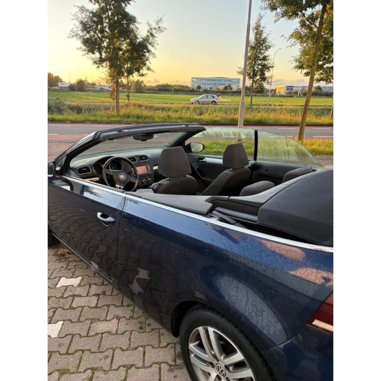 Volkswagen Golf Cabriolet - 1.2 TSI BlueMotion cabrio stoelverwarming 2013 142673 km - AutoWereld.nl
