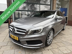 Mercedes-Benz A-klasse - 180 Ambition / Amg pakket / Leder/Alcantara