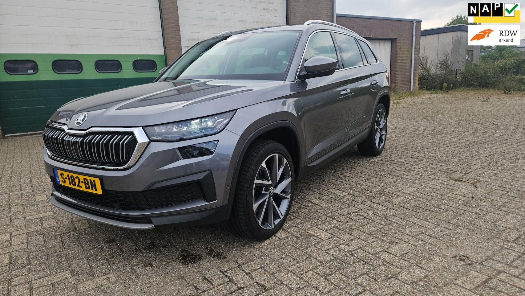 Skoda Kodiaq - 1.5 TSI Business Edition Plus Alcantara/ Memory 20 inch - AutoWereld.nl