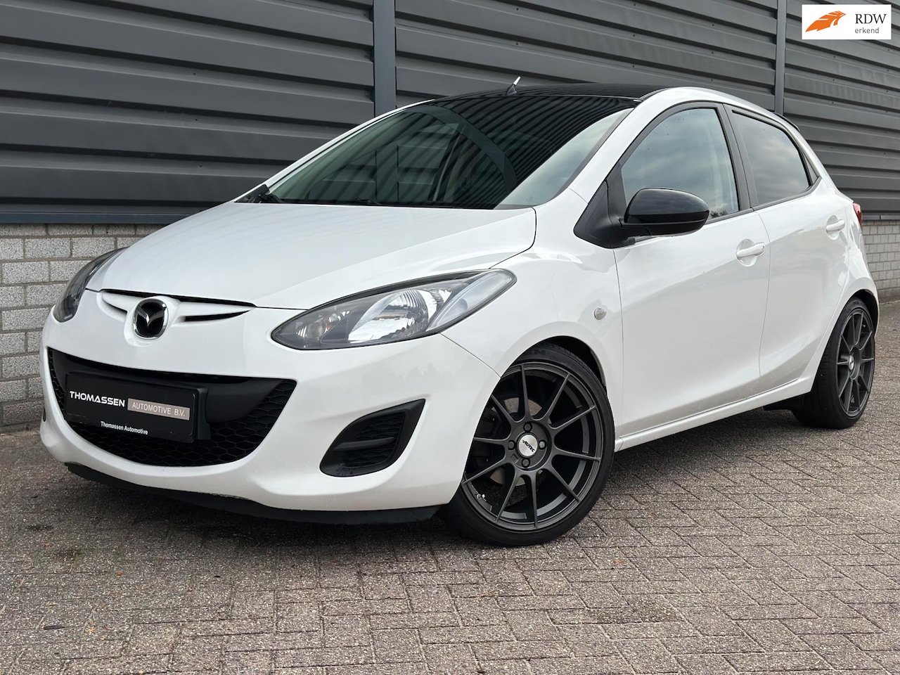 Mazda 2 - 1.3 COLOR EDITION SPORT AIRCO 5 DEURS APK - AutoWereld.nl